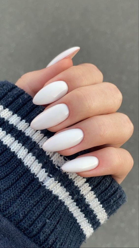 unghii cu gel modele alb laptos