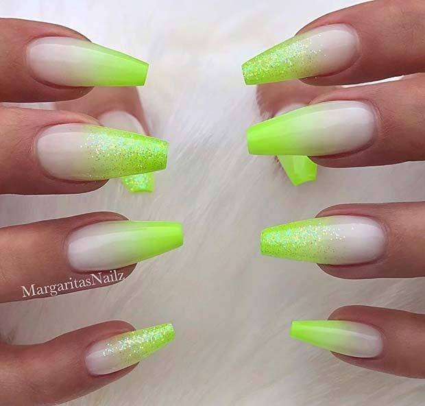 modele de unghii verde neon
