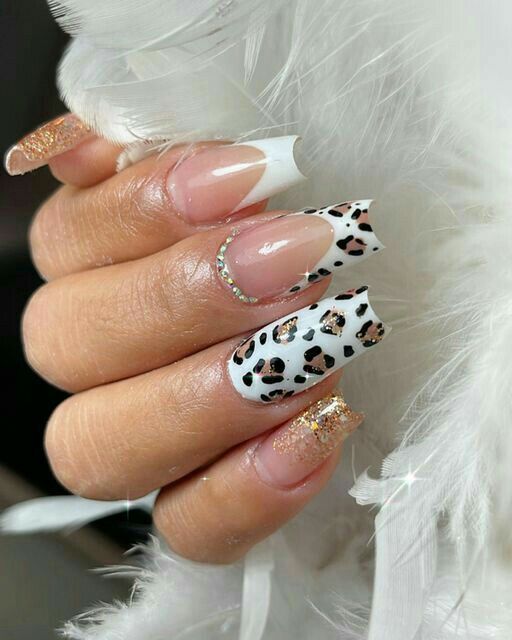 modele unghii animal print
