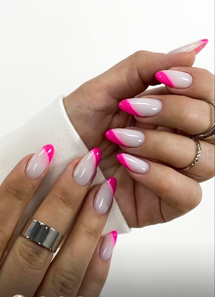 modele unghii cu gel french roz