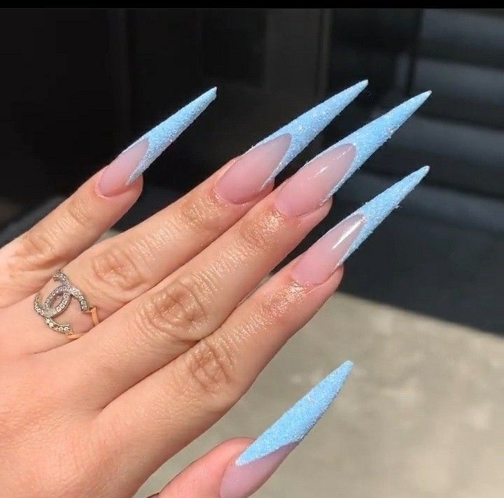 modele unghii cu gel stiletto french