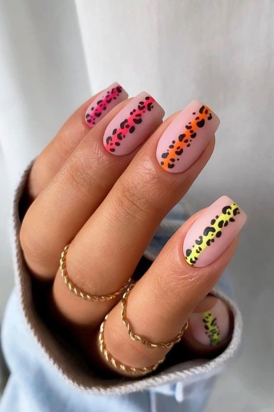 unghii animal print modele cu gel