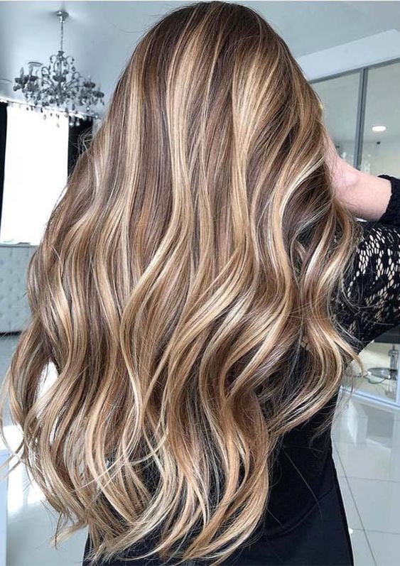 modele suvite blonde par lung
