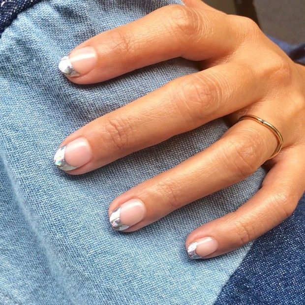 Modele unghii mici french