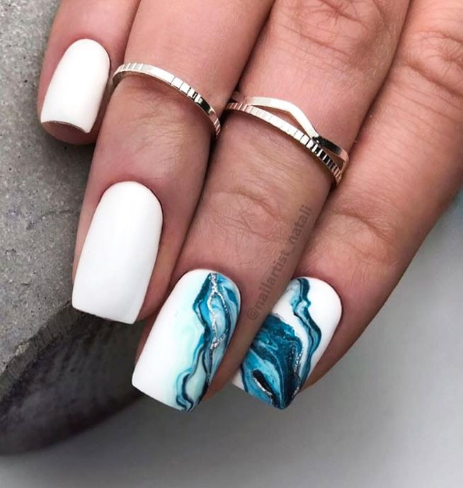 modele unghii cu gel pentru mare