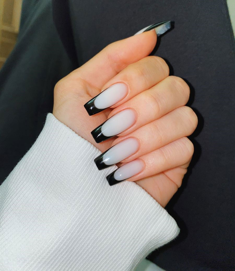 modele unghii balerina negre