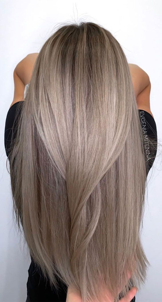 vopsea de păr blond cenușiu