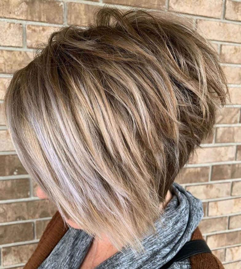 par scurt cu suvite blonde