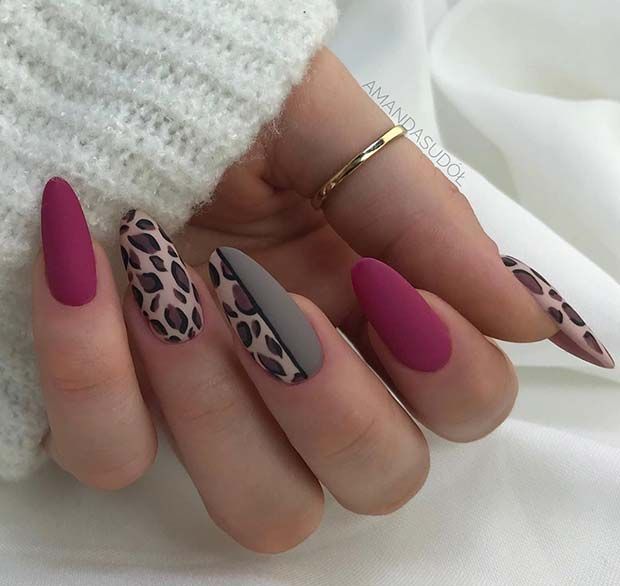 model unghii animal print