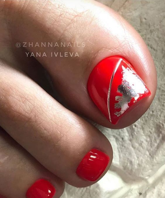 Modele pedichiură clasică