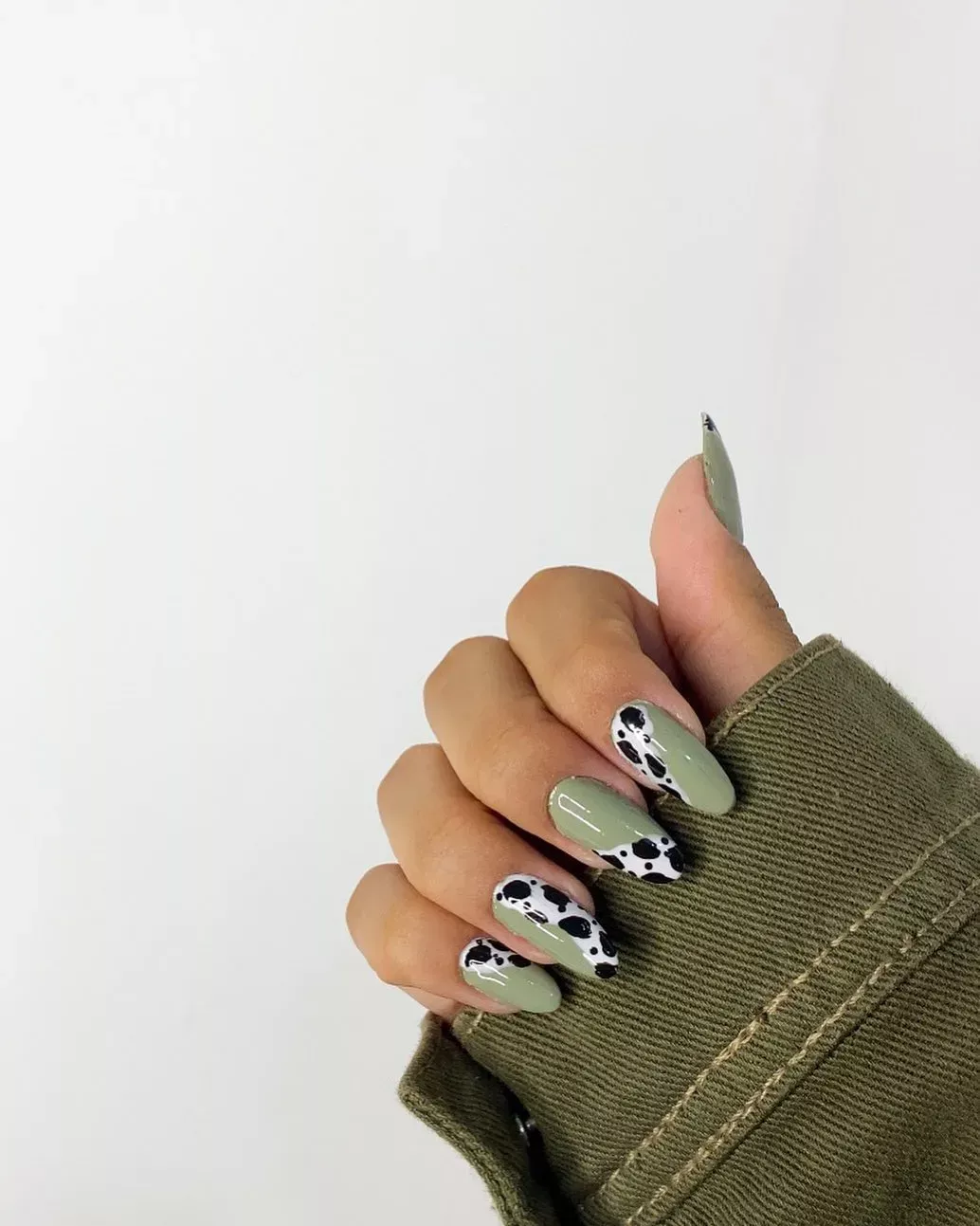 unghii animal print colorate