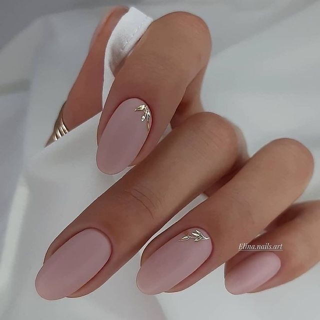 unghii elegante