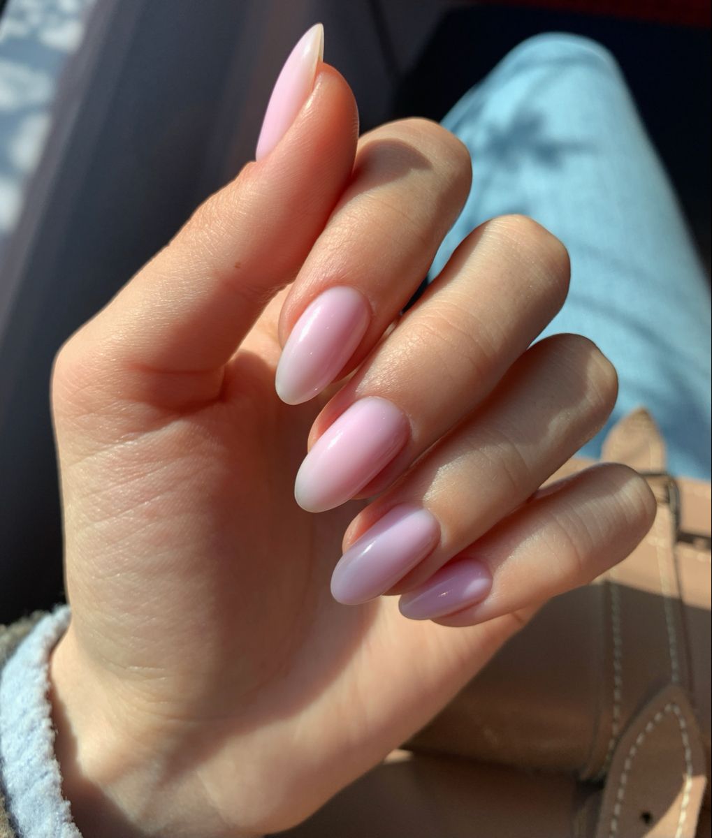 Unghii naturale cu gel