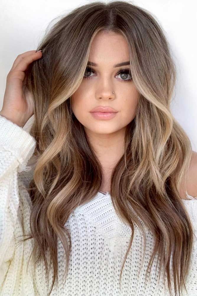 par capucuino cu suvite blonde