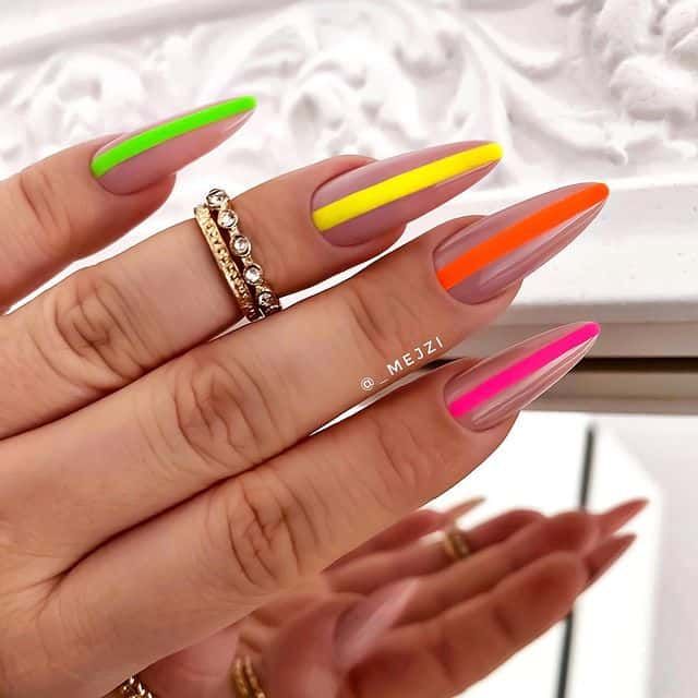 Modele unghii neon cu gel