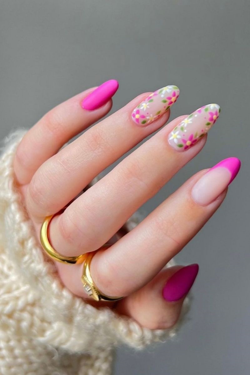 modele unghii cu gel cu floricele