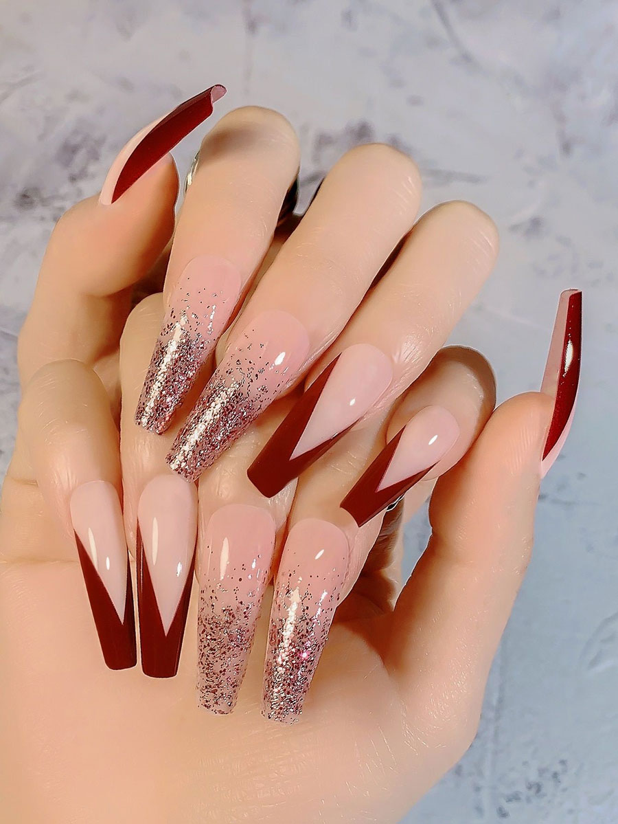 modele unghii balerina rosii