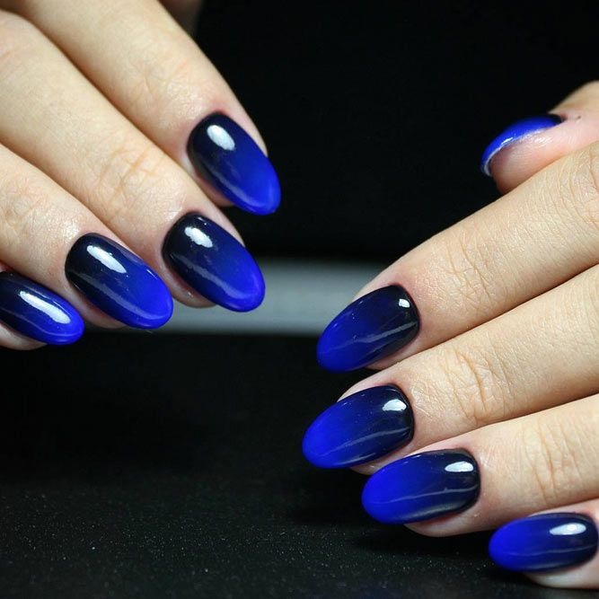 modele unghii de craciun albastru safir