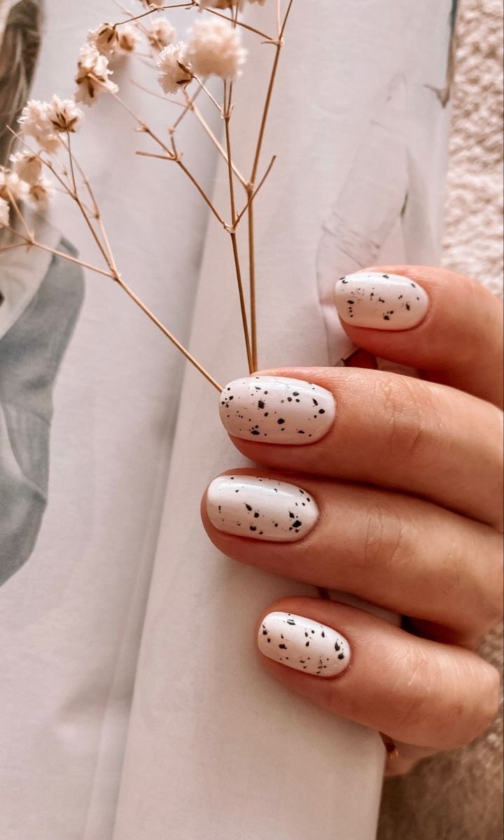 unghii cu gel rotunde modele simple