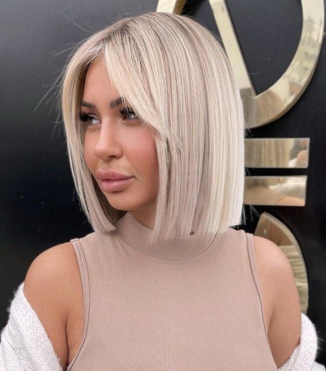 idei tunsoare bob blond