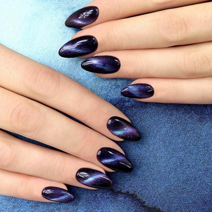 unghii cat eye