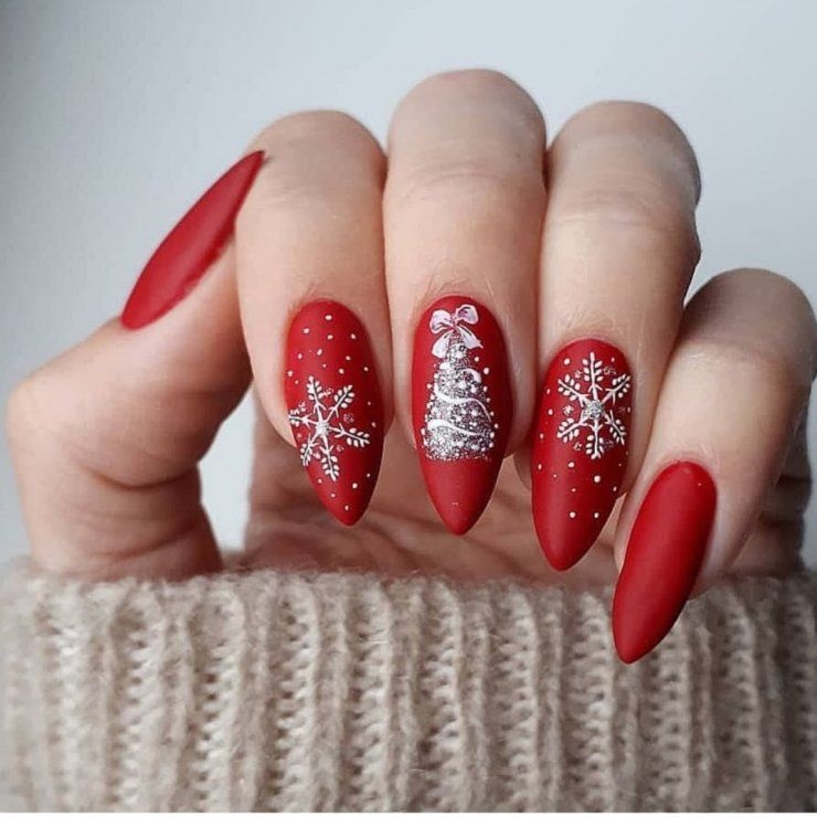 unghii rosii de craciun
