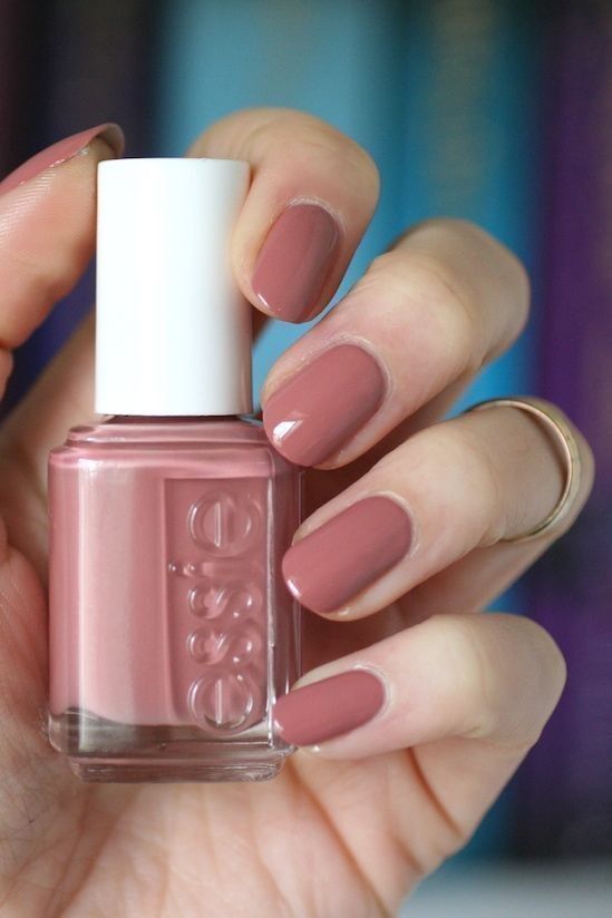 modele noi manichiura clasica