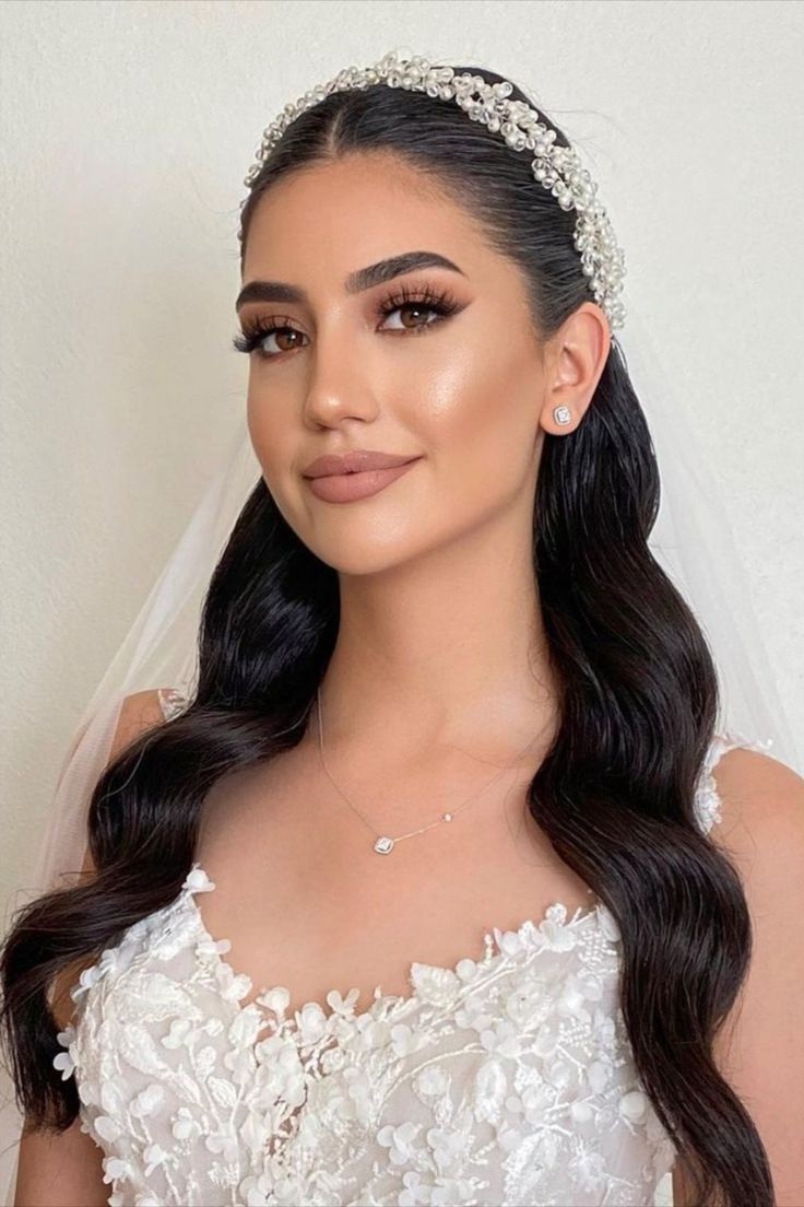 machiaj mireasa 2023